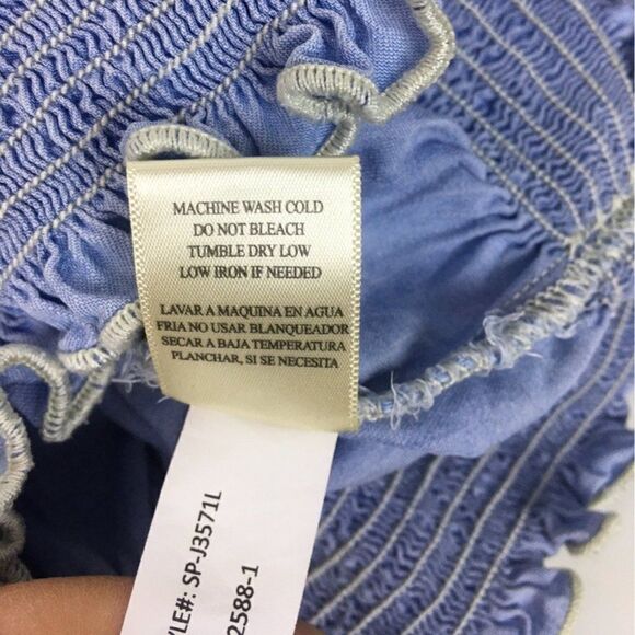 Sneak peek cropped top - Picture 9 of 9